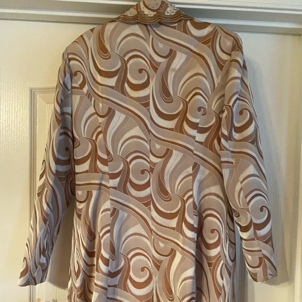 Women’s suit